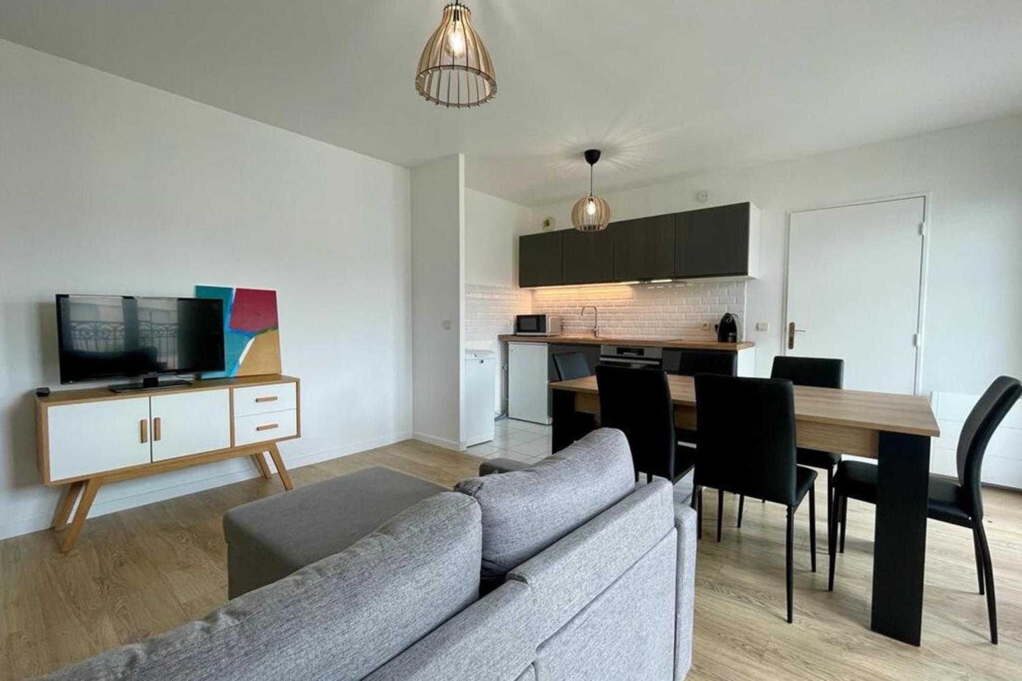 Suites Rive Gauche - 8Min De Disney - Chez Michel Serris Exteriér fotografie